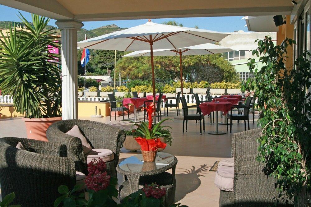 Hotel Royal Bosa Exterior foto